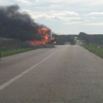 camion in fiamme sulla san michele ostuni (4)