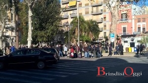 passeggeri treni brindisi lecce bloccati