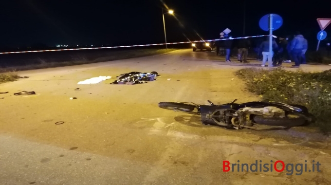 Tragedia Sulla Strada, Scontro Tra Un'auto E Una Moto, Muore Un 45enne ...